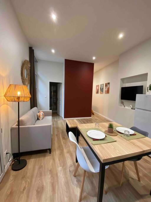 Logement Entier-Clim-100%Equipe-Hypercentre-Balcon บรีฟ-ลา-เกยยาร์ด ภายนอก รูปภาพ